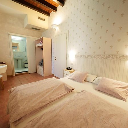 Hotel San Filis 산펠리체델바나코 외부 사진