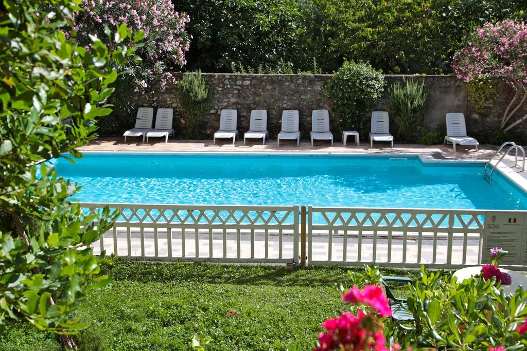 Hotel San Filis 산펠리체델바나코 외부 사진